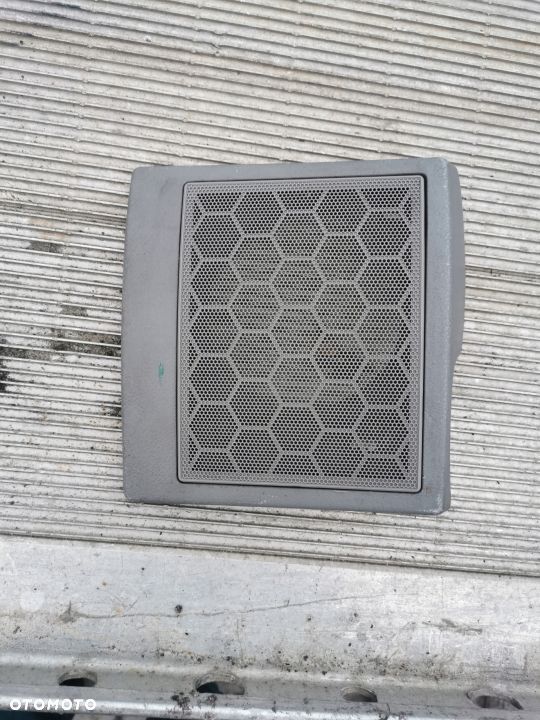 osłona Maskownica głośnika prawy tył vw t4 7D0 857288 - 1