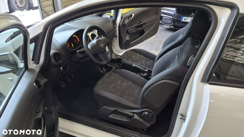 Opel Corsa - 7