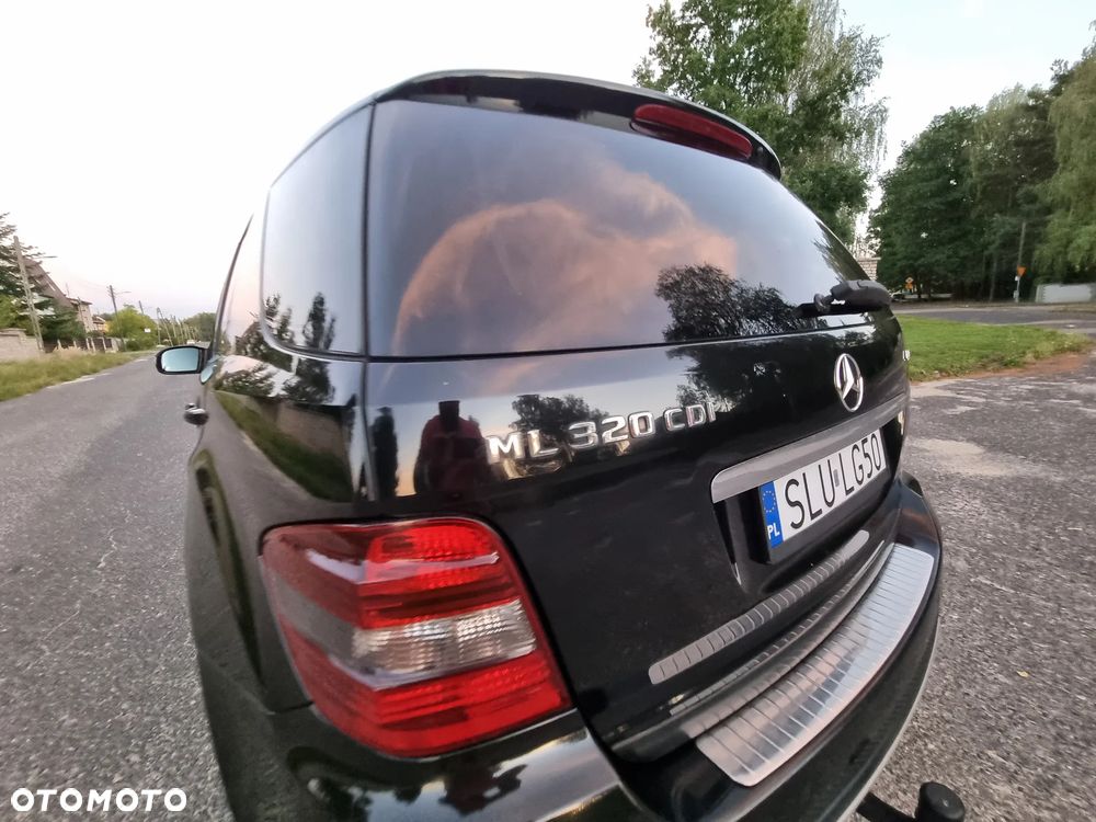 Mercedes-Benz ML - 17
