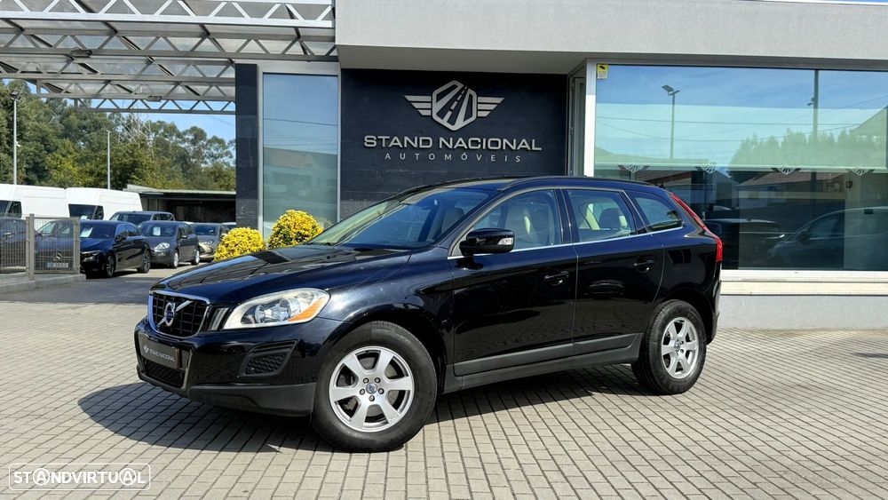 Volvo XC 60 2.0 D3 Drive Momentum - 2