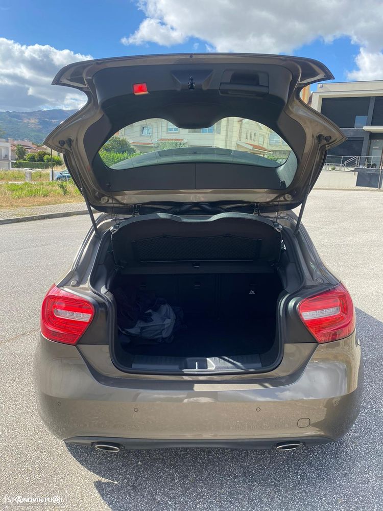 Mercedes-Benz A 220 CDI 4Matic 7G-DCT Urban - 11