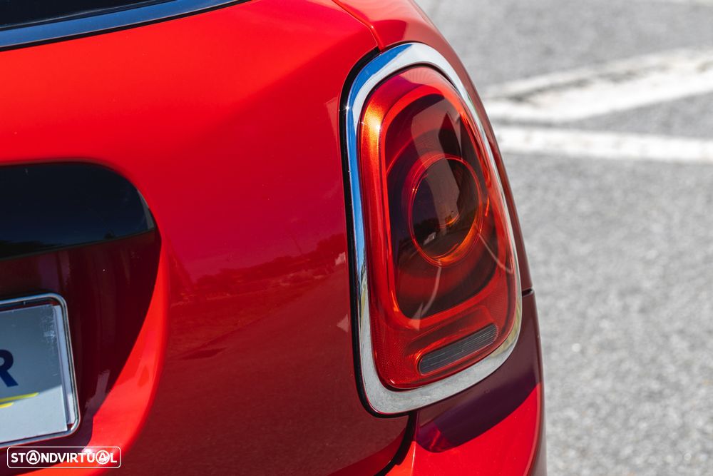MINI 5 Portas Cooper D 60 Years Chili - 11