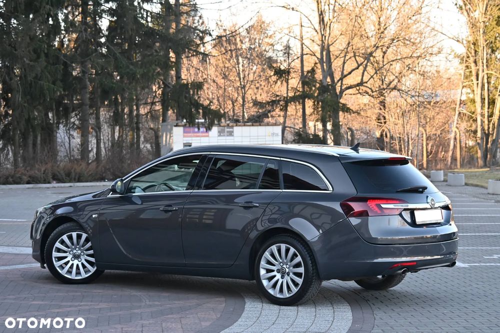 Opel Insignia - 21
