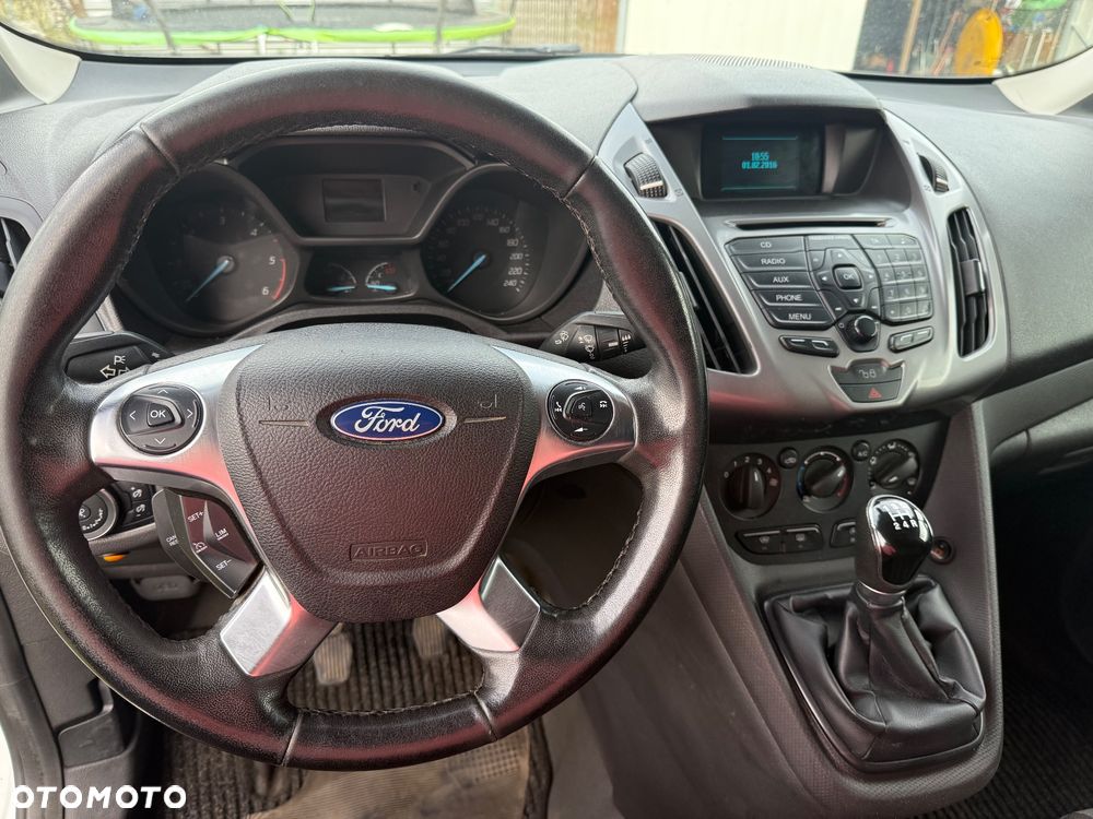 Ford Transit Connect - 6