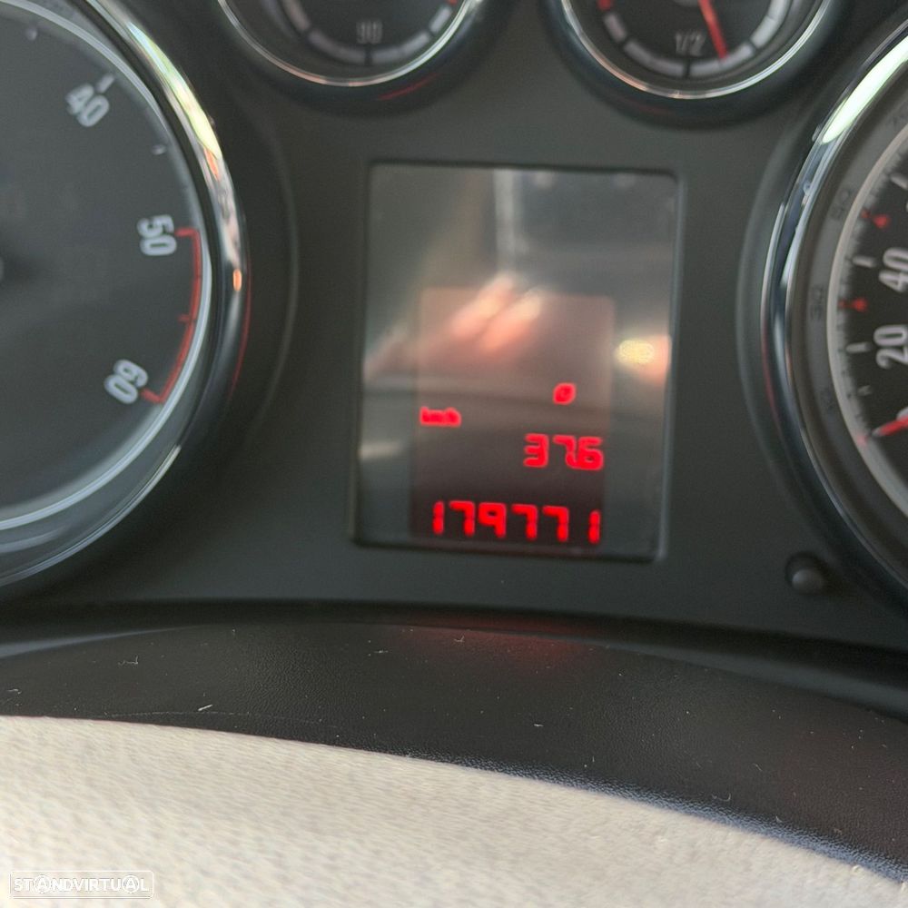 Opel Meriva 1.3 CDTI enjoy - 10