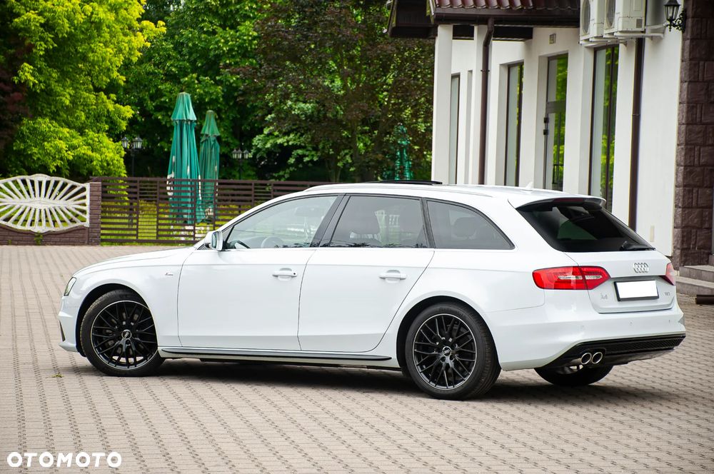 Audi A4 Avant 2.0 TDI DPF clean diesel S line Sportpaket - 16