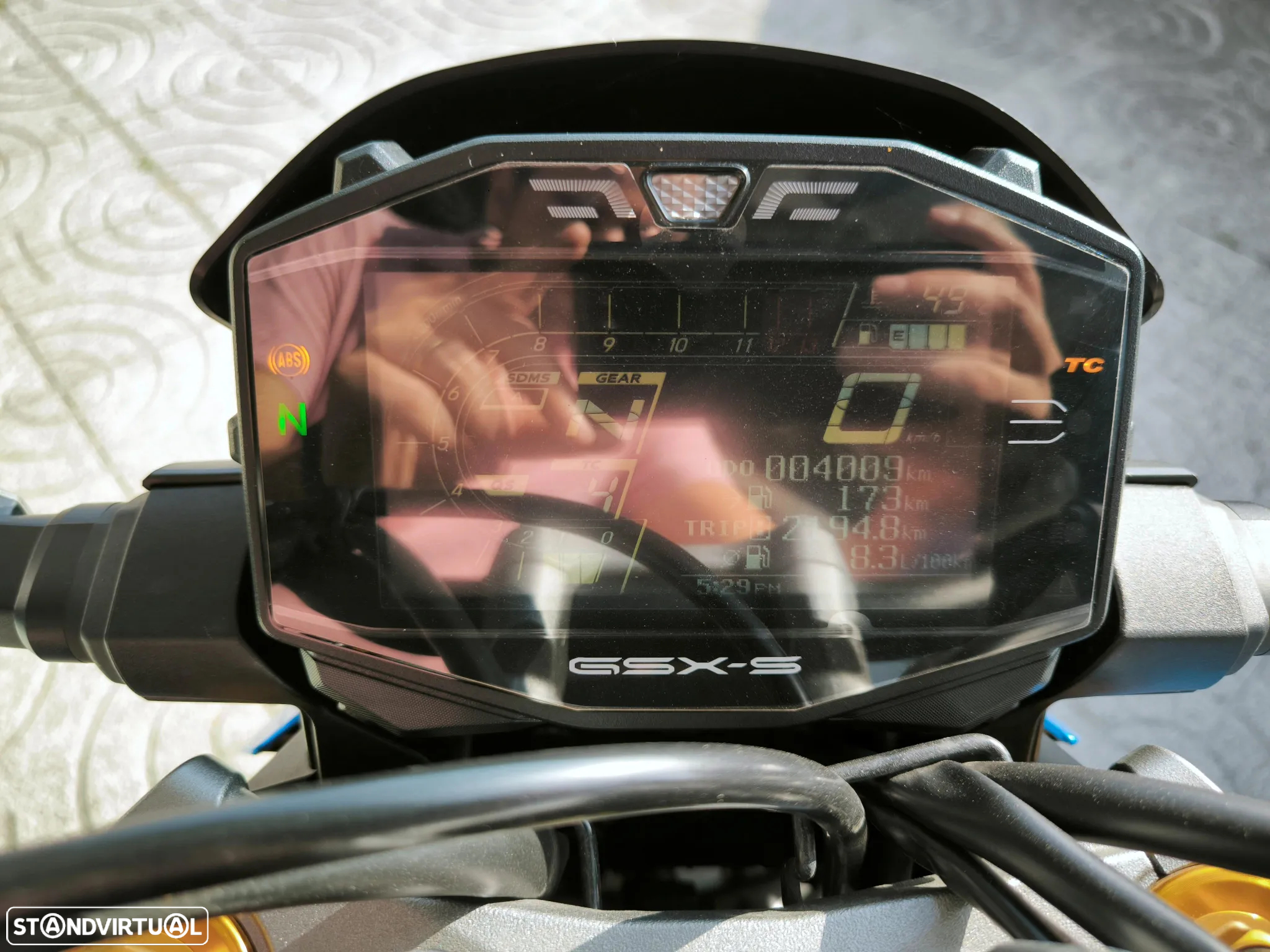 Suzuki GSX S 1000 Leo Vince - 8