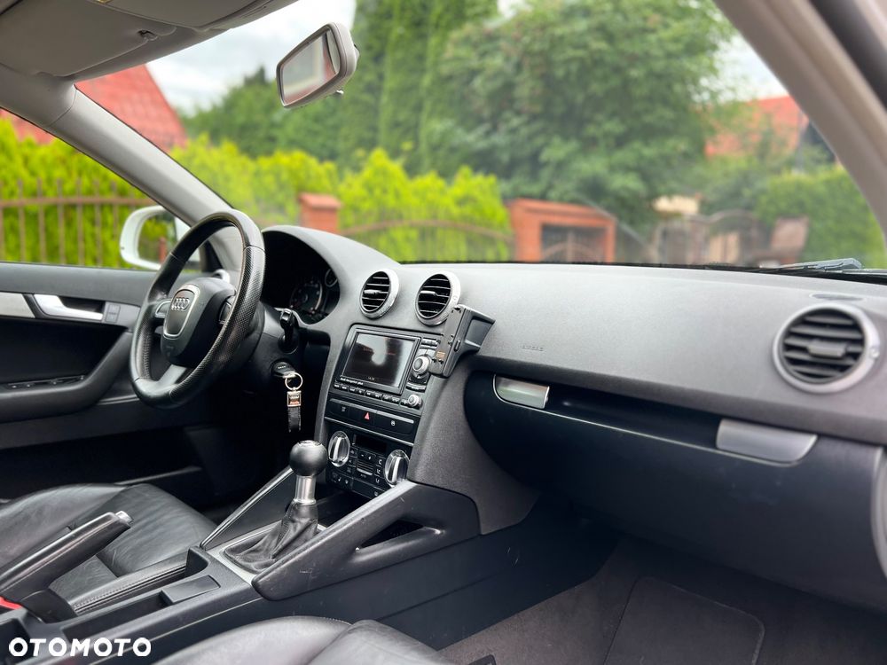 Audi A3 Sportback 1.8 TFSI S line Sportpaket (plus) - 25