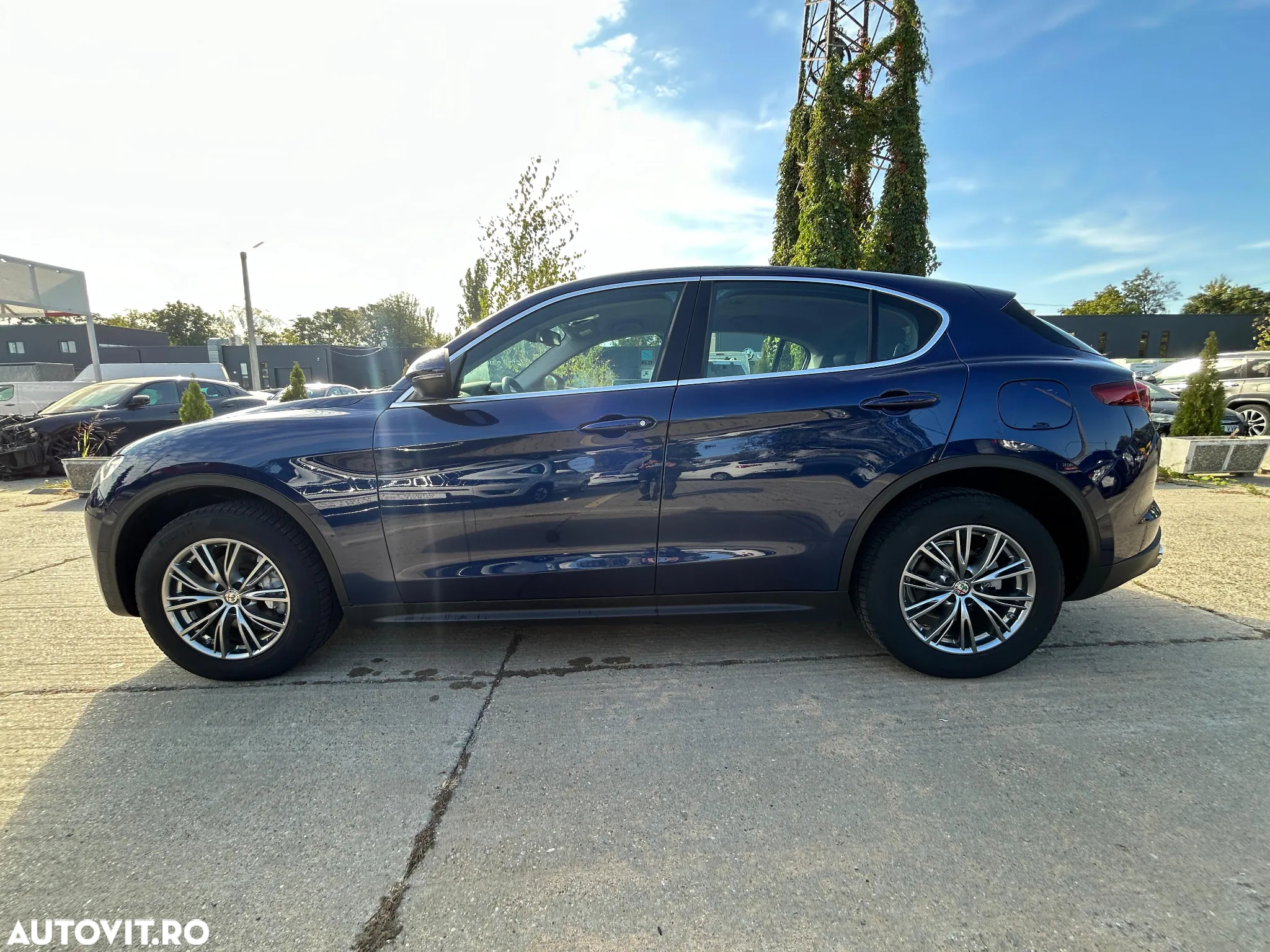 Alfa Romeo Stelvio - 9