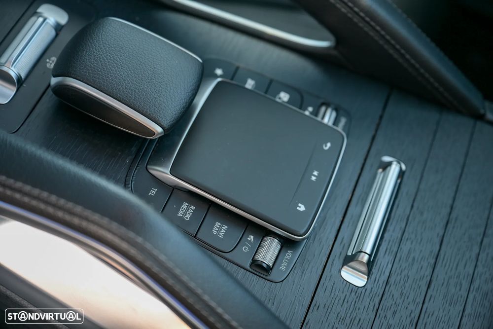 Mercedes-Benz GLE 350 de 4Matic — fotografia 37