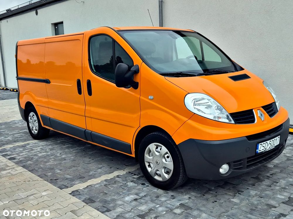 Renault Trafic - 15