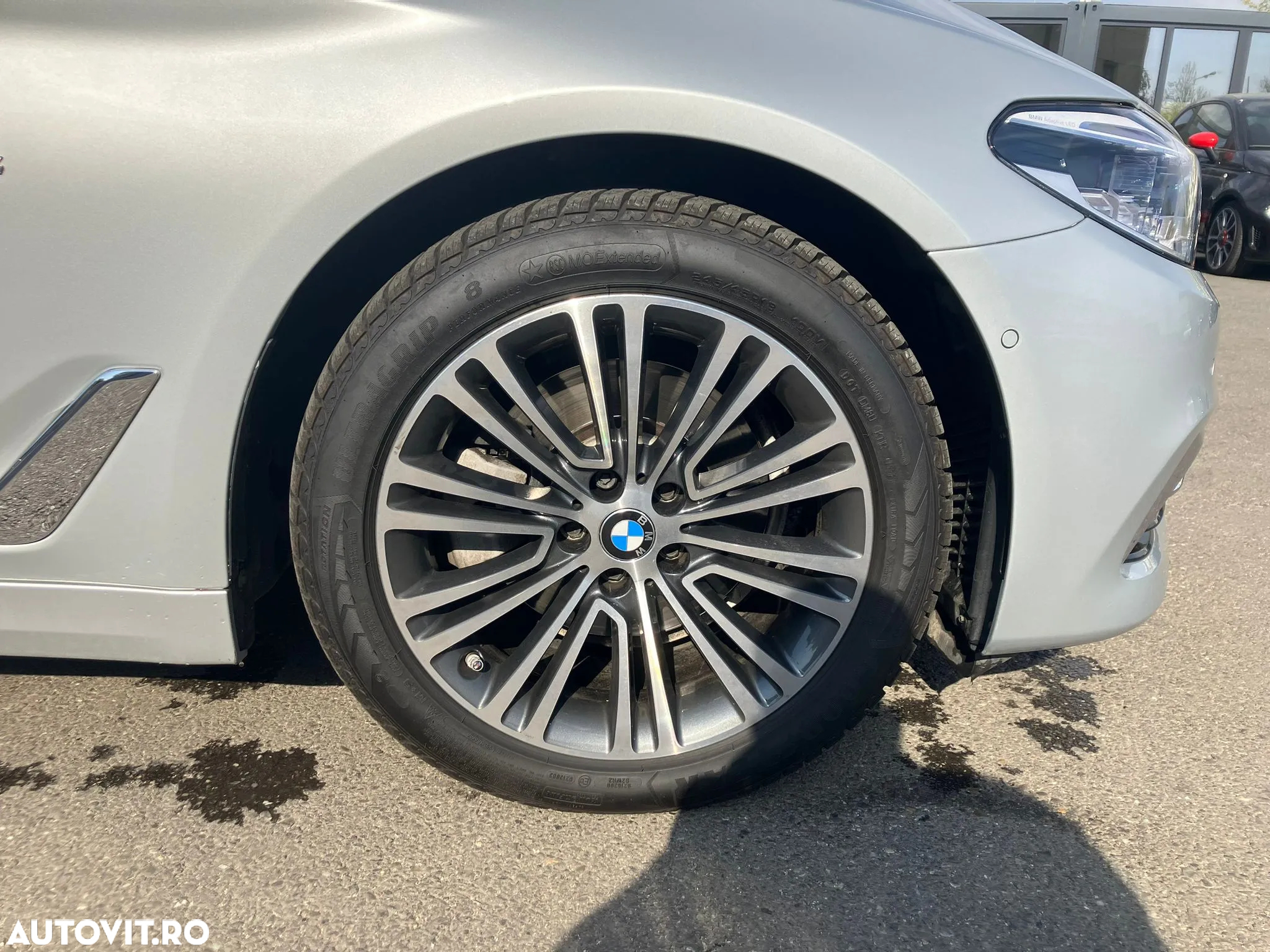 BMW Seria 5 520d AT - 26