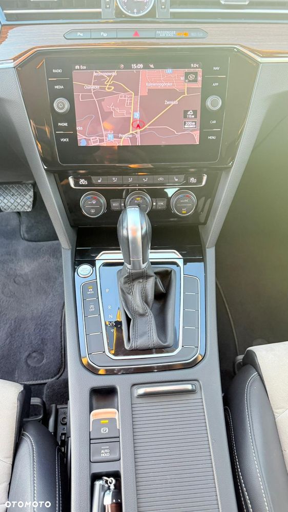 Volkswagen Passat 2.0 TDI BMT Comfortline DSG7 - 9