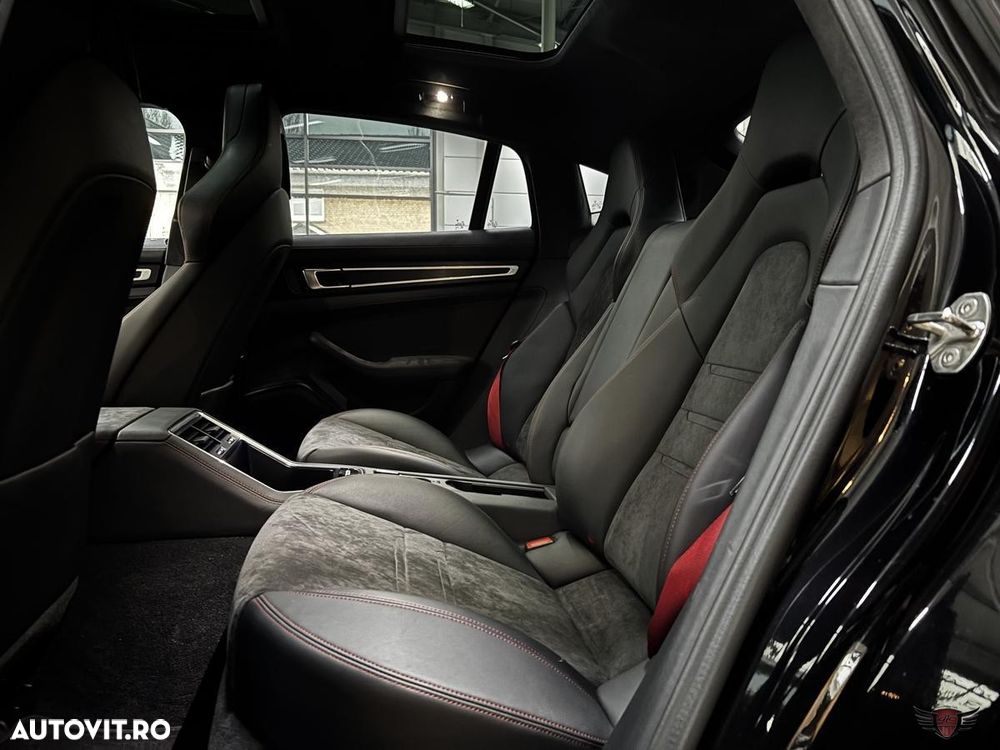 Porsche Panamera GTS - 14