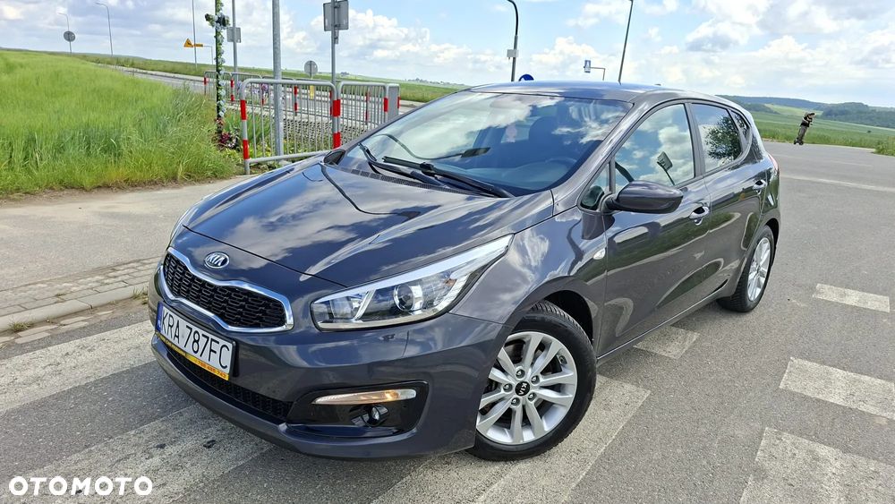 Kia Ceed 1.4 Business Line - 34