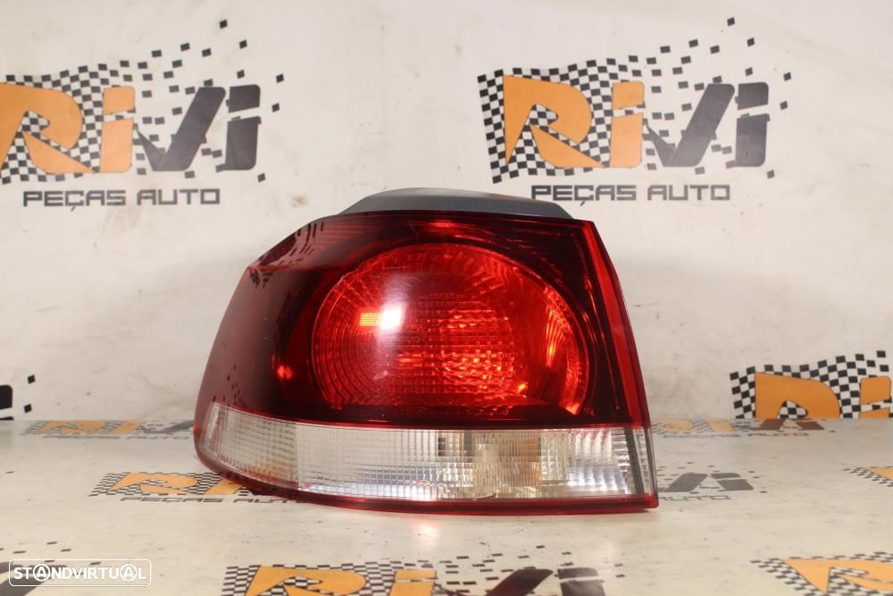 Farolim Esquerdo Volkswagen Golf Vi (5K1)  Farolim Esquerdo Do Chassi - 1