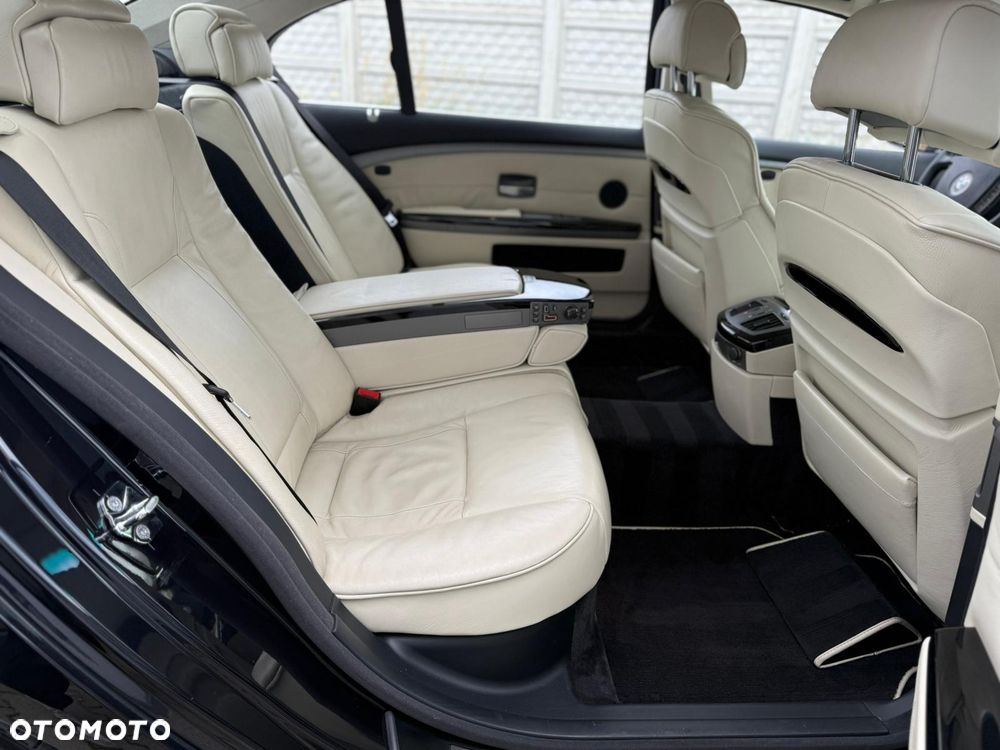 BMW Seria 7 760i L - 19