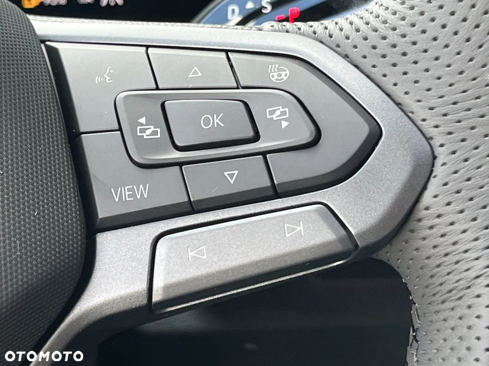 Volkswagen Tiguan 2.0 TDI R-Line Plus DSG - 30