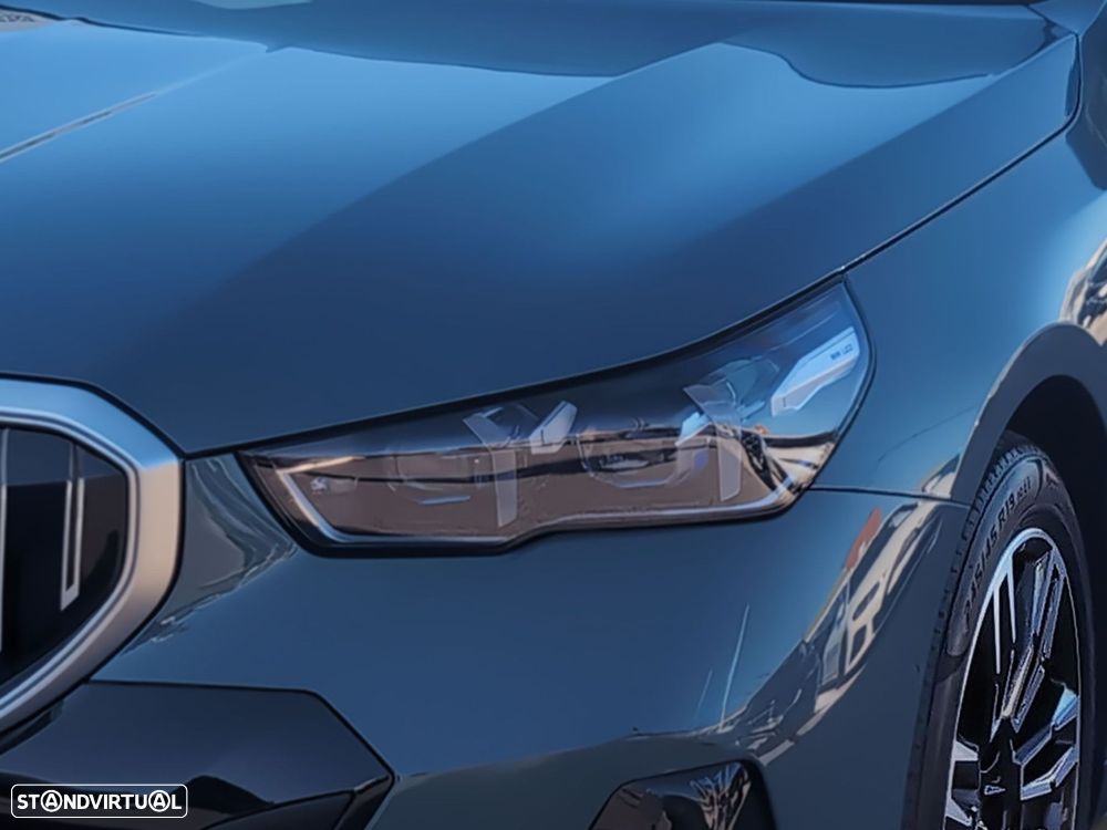 BMW 530 e xDrive Pack Desportivo M - 3