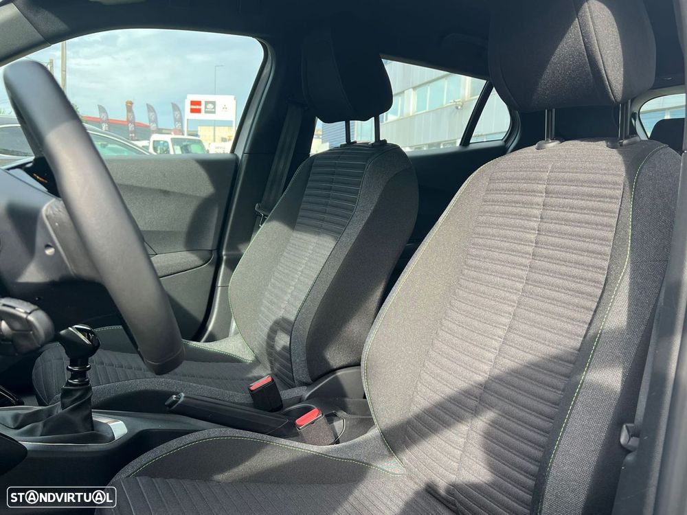 Peugeot 2008 1.2 PureTech Active - 10