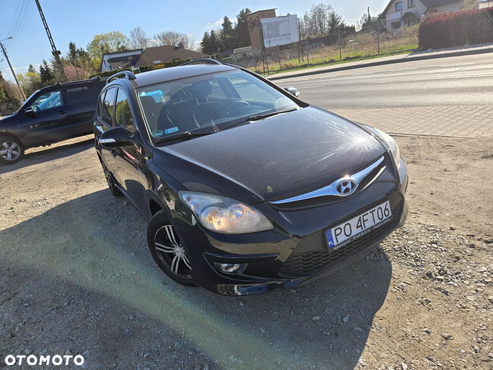 Hyundai i30 i30cw 1.4 blue Comfort - 2