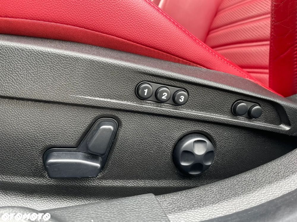 Alfa Romeo Giulia 2.0 Turbo Veloce Q4 - 38