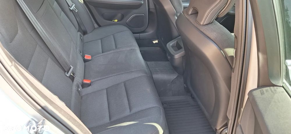 Volvo V60 B3 B Momentum Pro - 19
