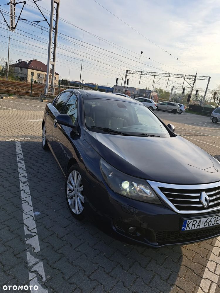 Renault Latitude - 4