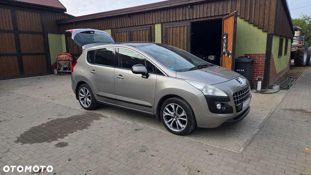 Peugeot 3008 2010 photo 2