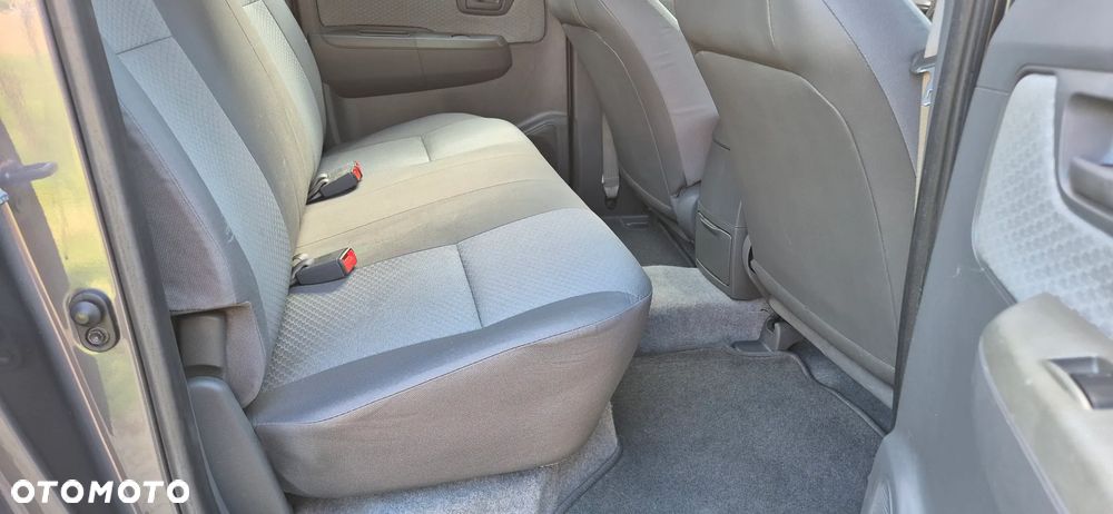 Toyota Hilux 4x4 Double Cab - 15