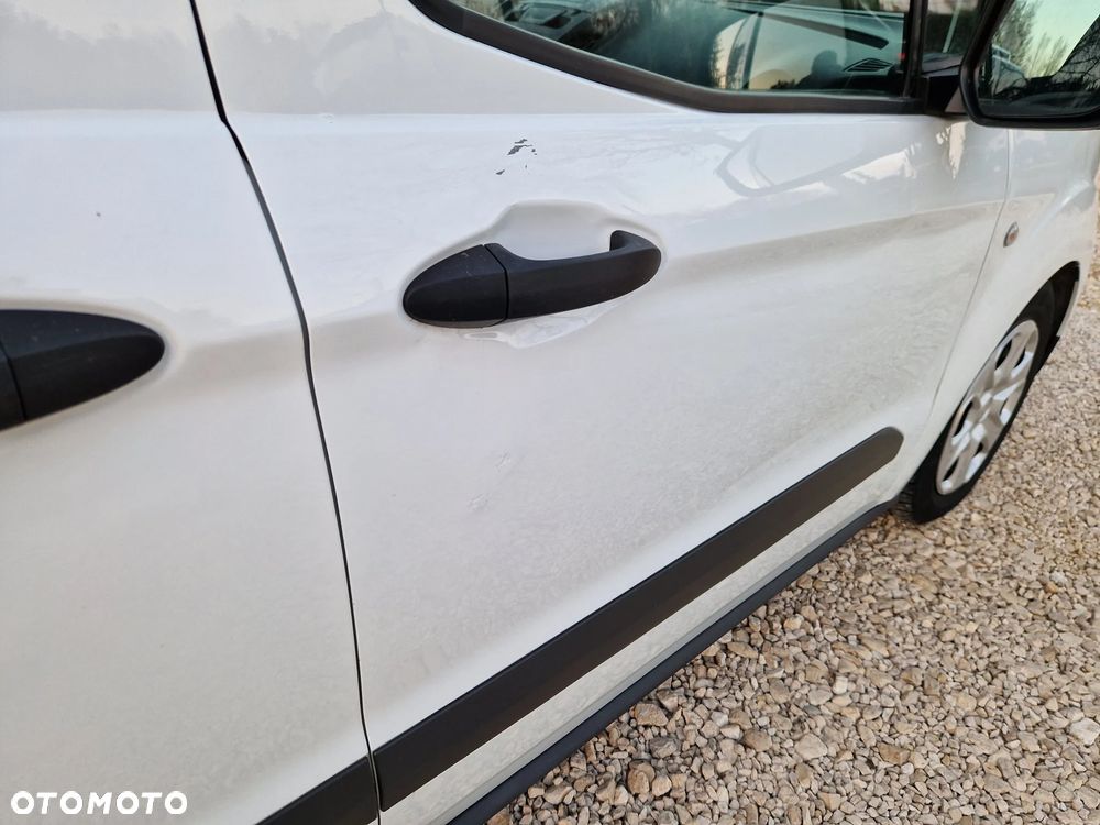 Ford TRANSIT COURIER - 13