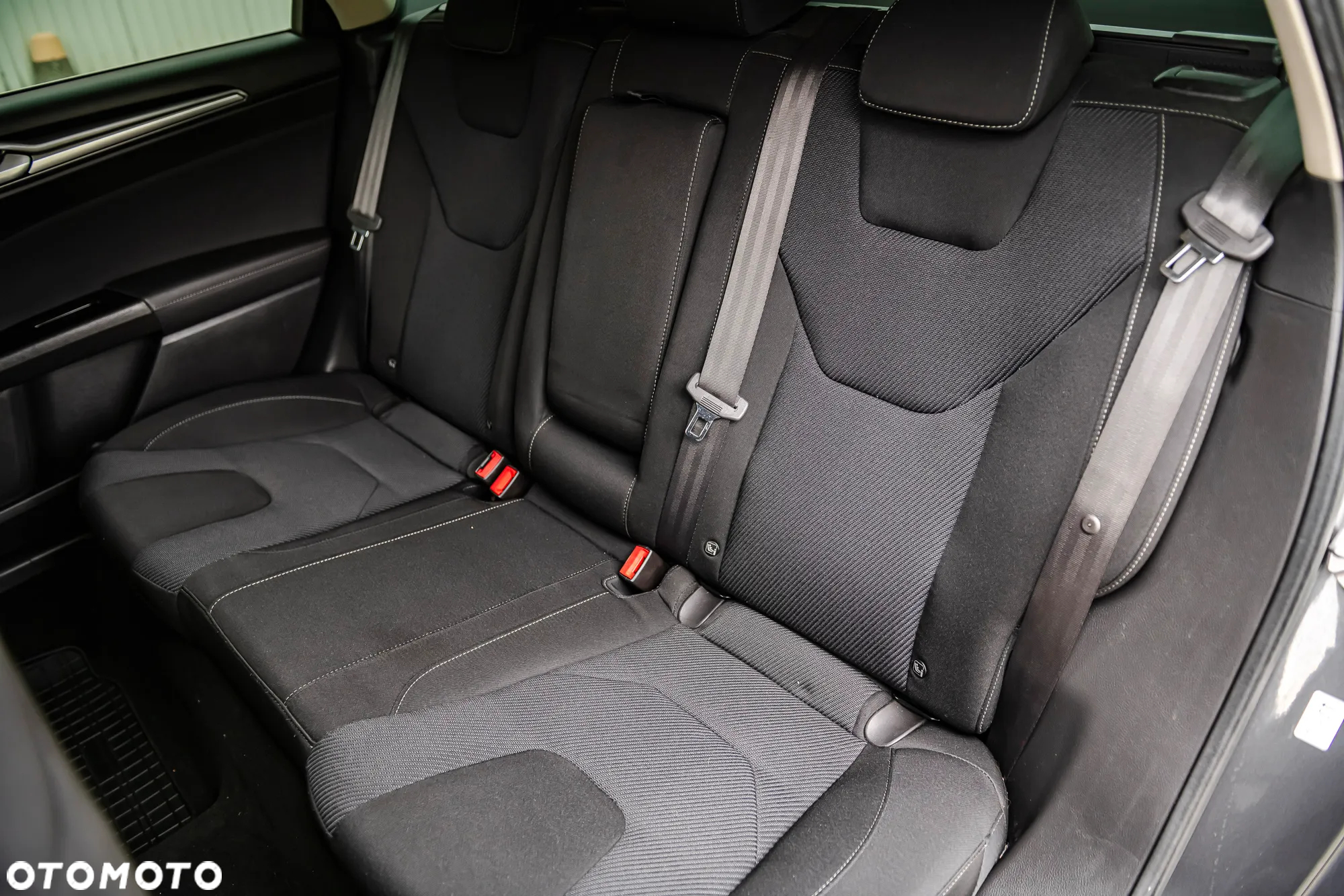 Ford Mondeo 2.0 TDCi Titanium PowerShift - 17