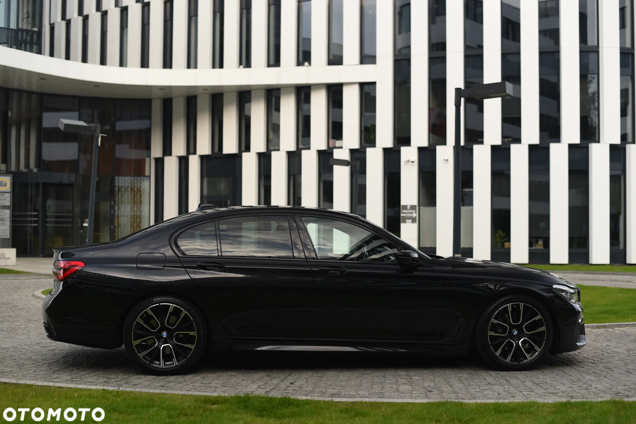 BMW Seria 7 740d xDrive - 7