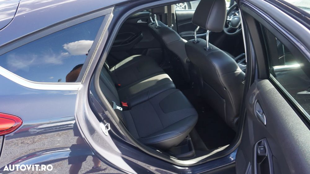 Ford Focus 1.0 EcoBoost Start-Stopp-System Titanium - 13