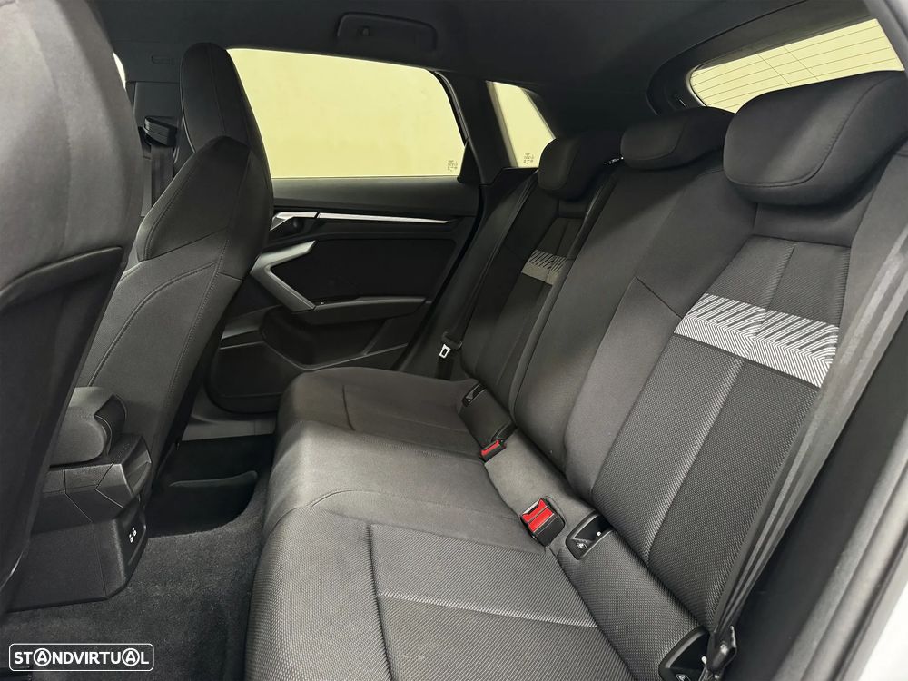 Audi A3 Sportback 30 TFSI Advanced S tronic - 8