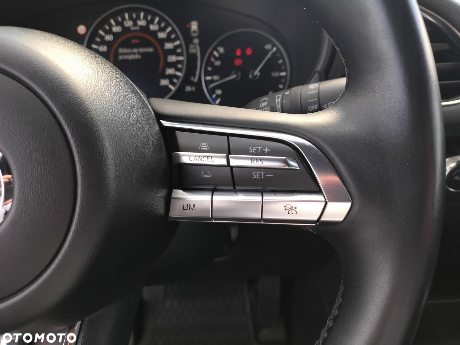 Mazda 3 - 11