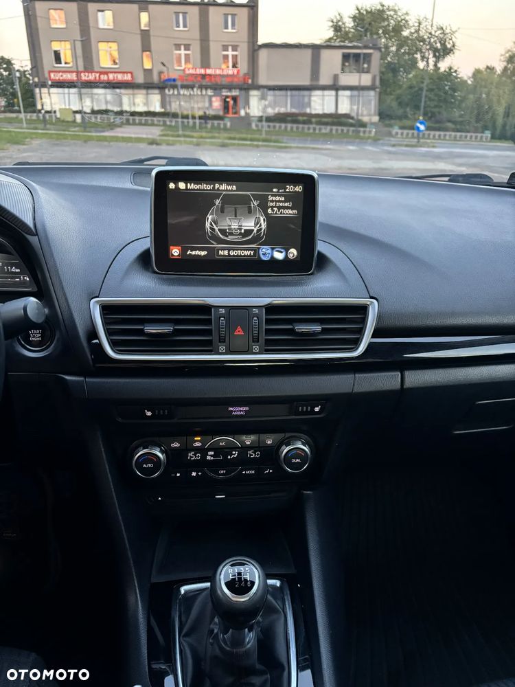 Mazda 3 SKYACTIV-G 120 Urban Limited - 3