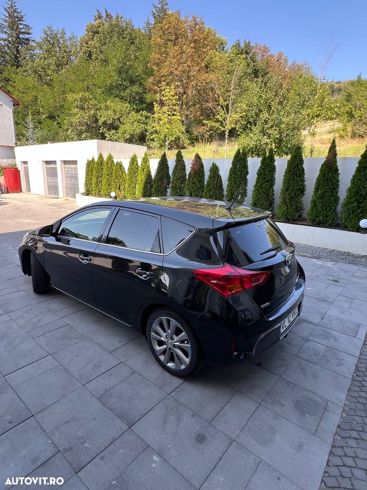 Toyota Auris 1.8 L VVT-i TS Hybrid Luna - 2