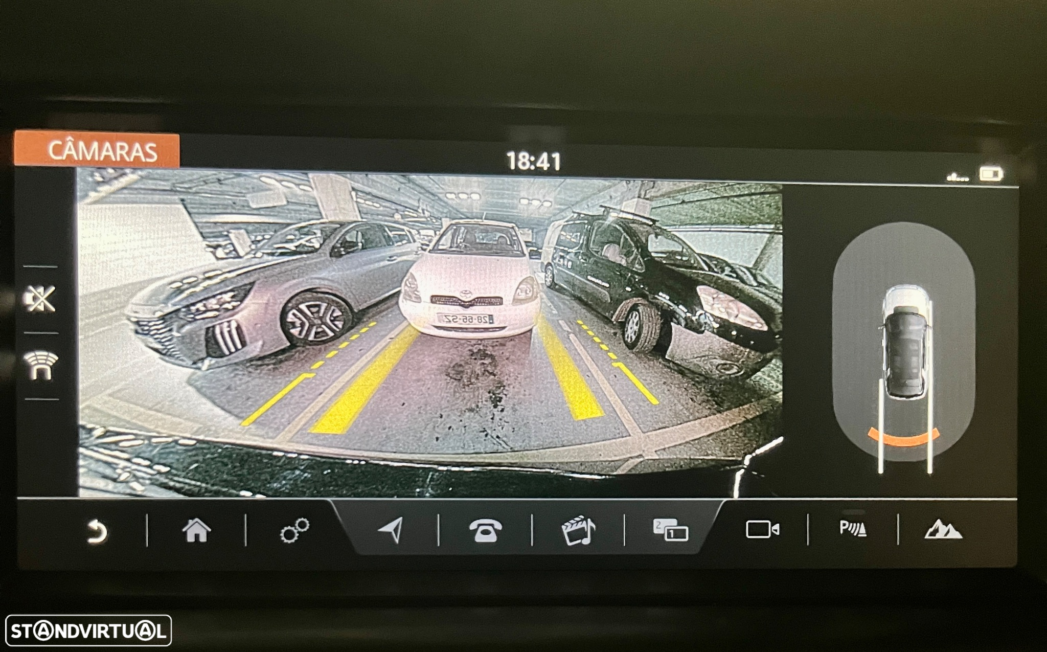 Land Rover Discovery Sport 2.0 TD4 HSE Luxury 7L Auto - 18