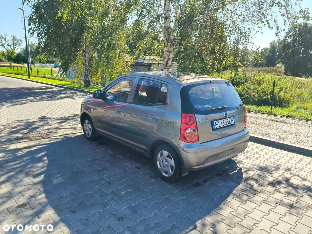 Kia Picanto - 4