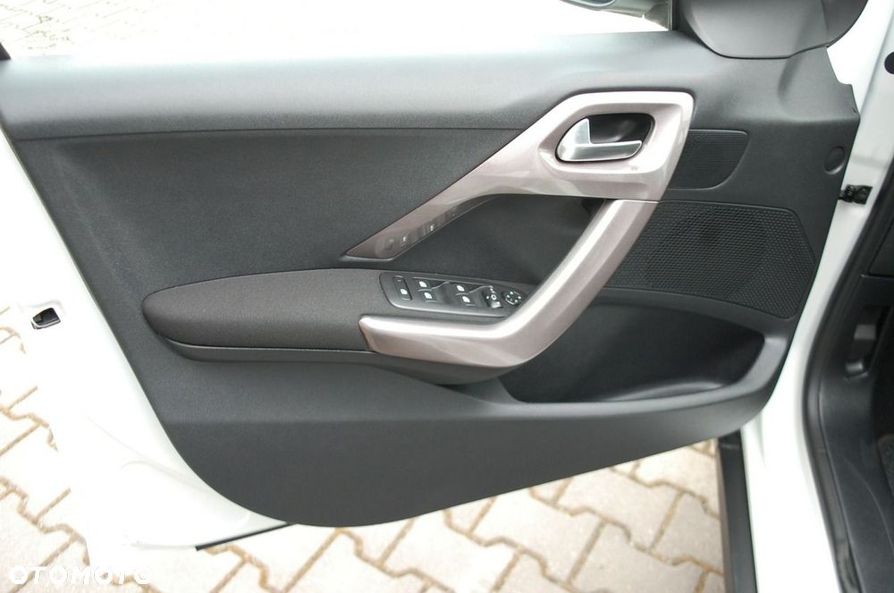 Peugeot 2008 - 27
