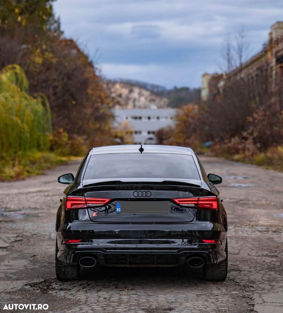 Audi RS3 - 2