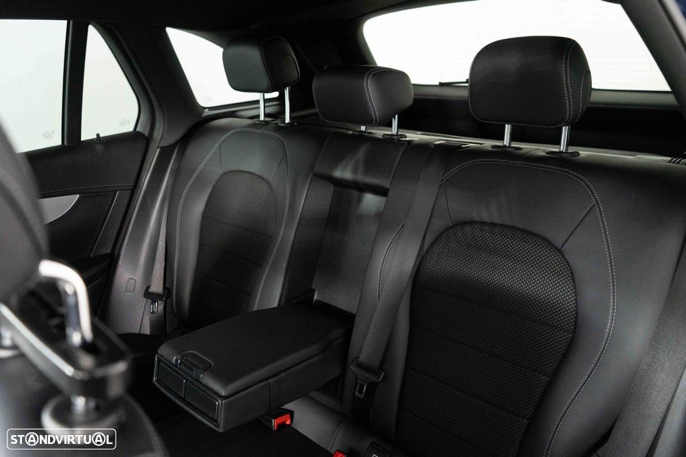 Mercedes-Benz GLC 300 e 4Matic - 9