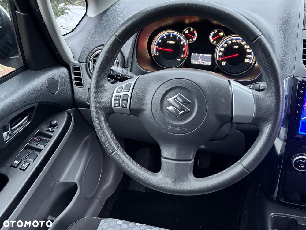 Suzuki SX4 1.6 VVT 4x2 Style - 13