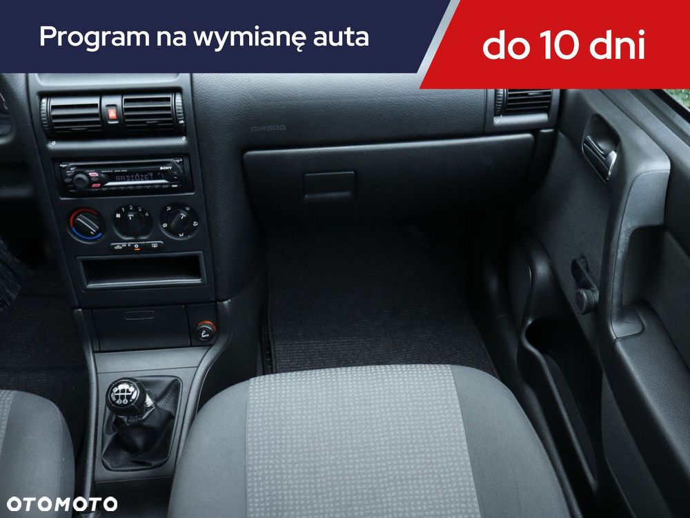 Opel Astra - 10