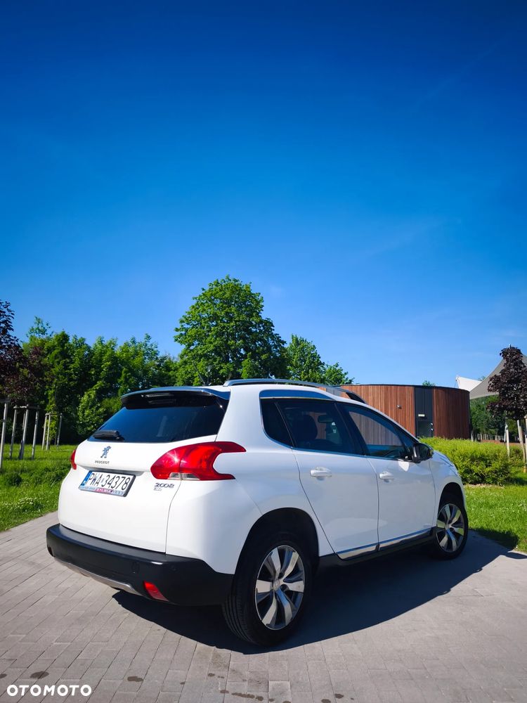 Peugeot 2008 - 10