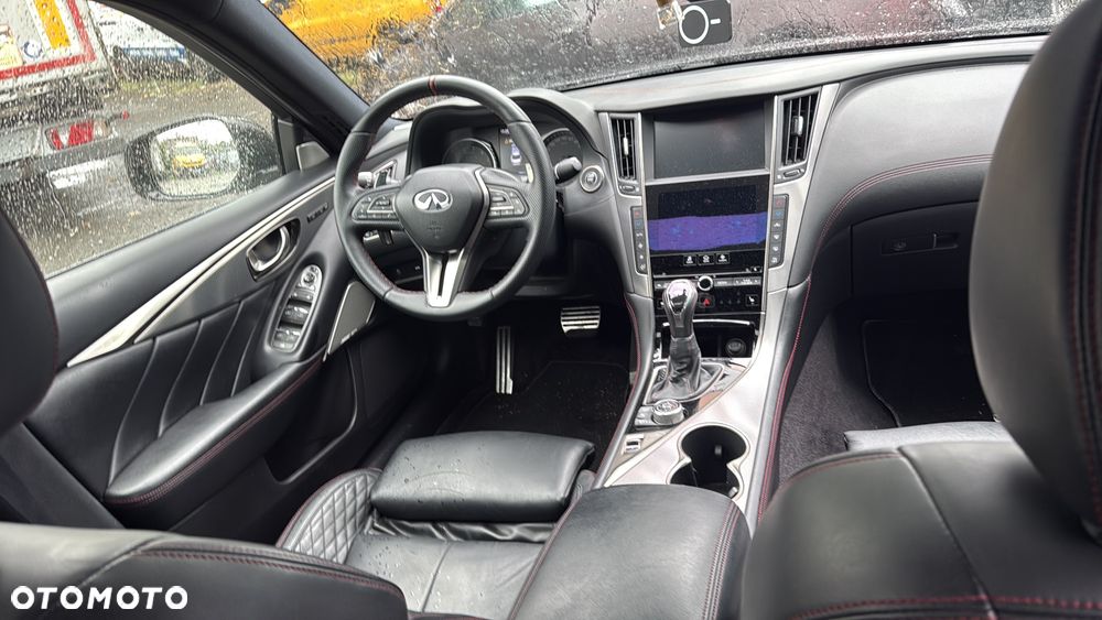 Infiniti Q50 Q50S 3.0t Sport Tech - 16