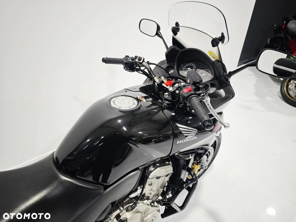 Honda CBF - 13