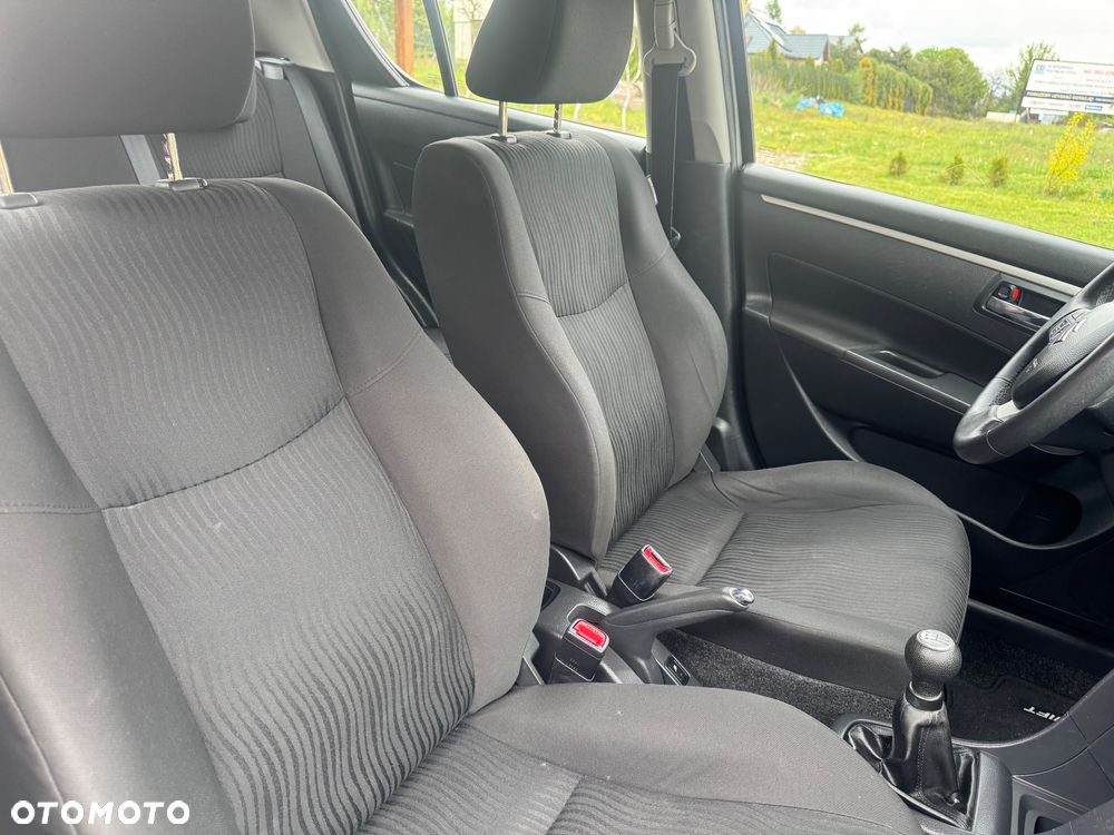 Suzuki Swift 1.3 Comfort - 22
