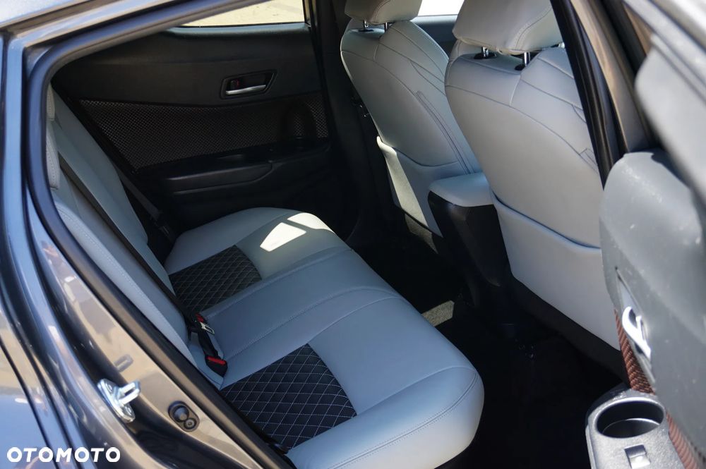 Toyota C-HR Business-Edition - 27